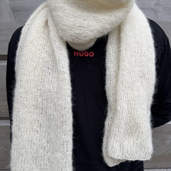 Šalle no Drops Brushed Alpaca Silk dzijas. Silta un gaisīga. Gaidu ziemu.